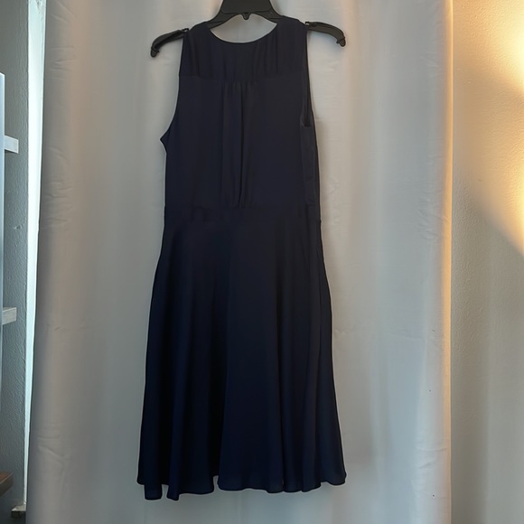 Banana republic navy dress - Picture 5 of 5